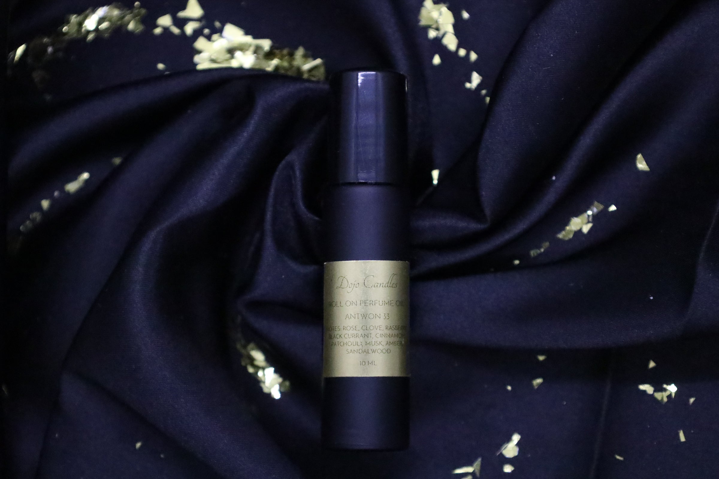 Antwon 33 (Portrait of A Lady inspired) Luxury Roll On Oil