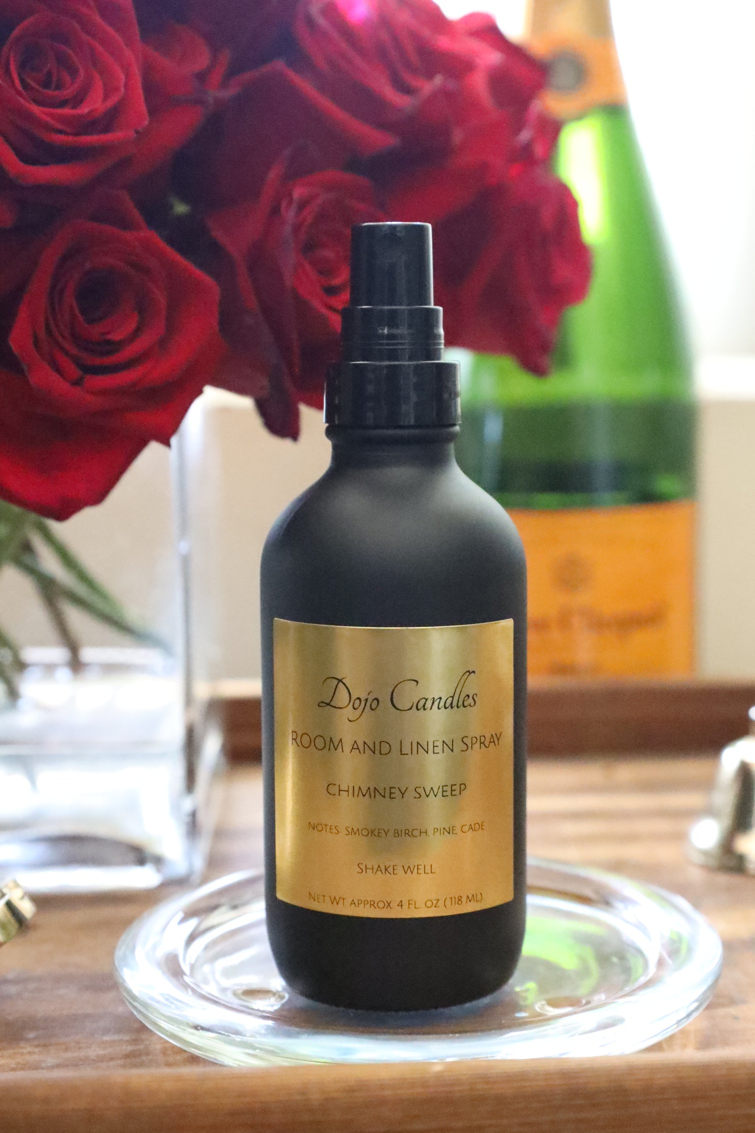 エッセンシャルオイル duoduo Shin Chimney Sweep (Feu De Bois Dupe) Room and Linen Spray – Dojo Candles